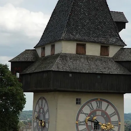 アパート Domizil Familiaer